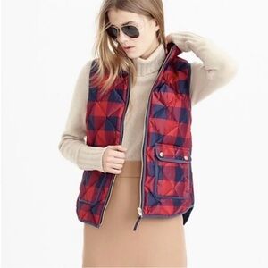 J. Crew | Women’s Navy/red Buffalo Plaid Excursion Zip Front Puffer Vest Size SP